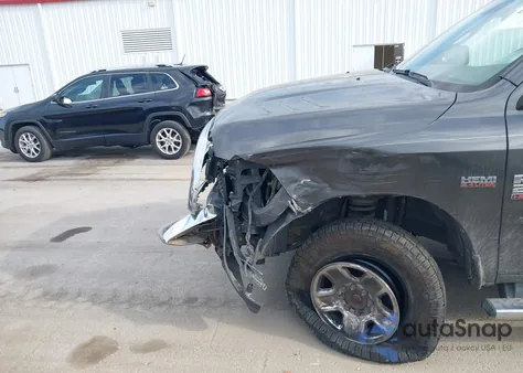 2016 Ram 2500 Tradesman из США, поврежденный, VIN 3C6UR5HJ8GG337045